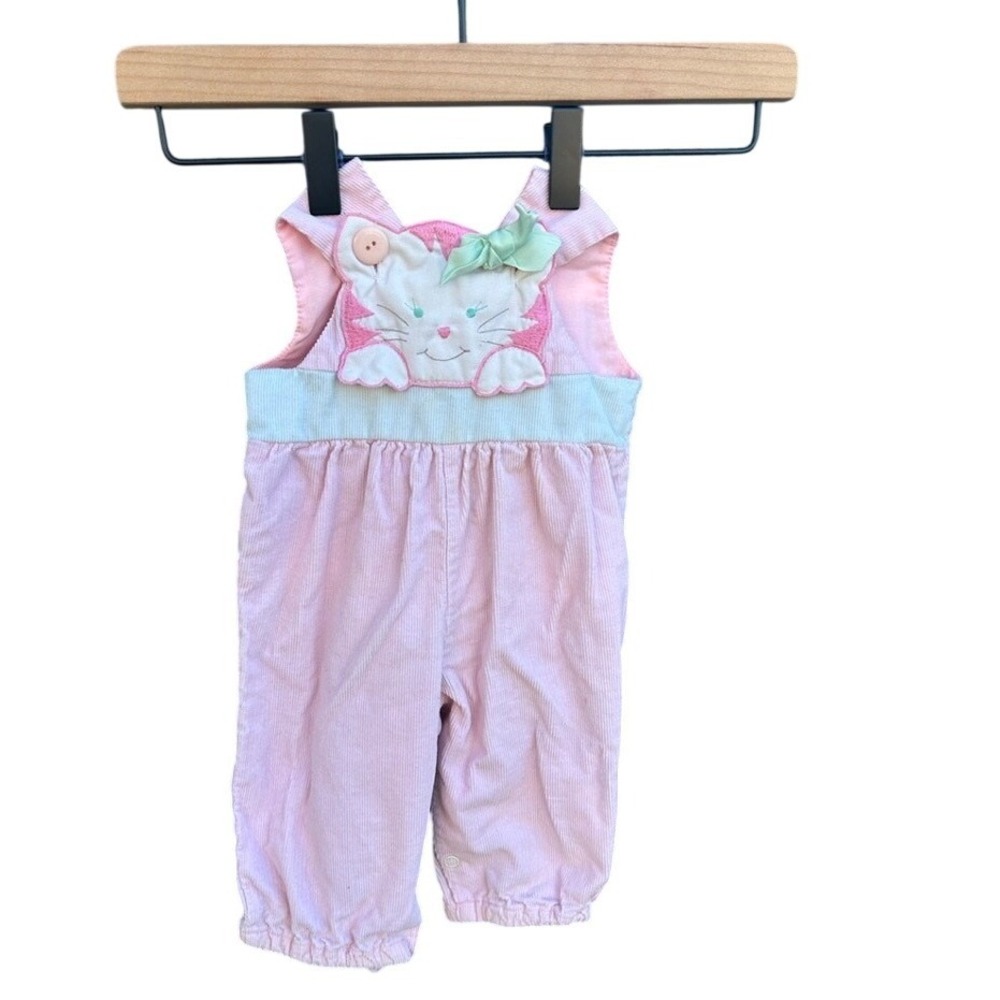 Vintage 80s Corduroy Romper with Kitty.  Pink and teal band.  Size 3-6 months